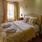 Chateau De Monceaux 5mn De Proche Tatil Evi Bayeux