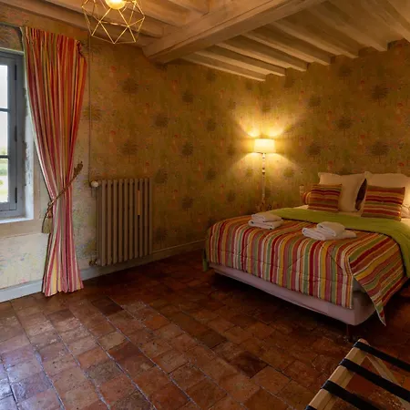 Chateau De Monceaux 5mn De Proche *