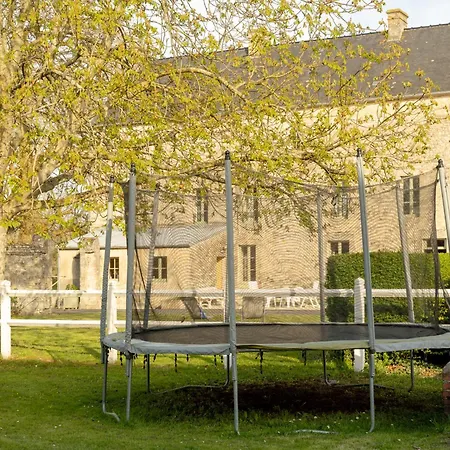 Chateau De Monceaux 5mn De Proche * באיו