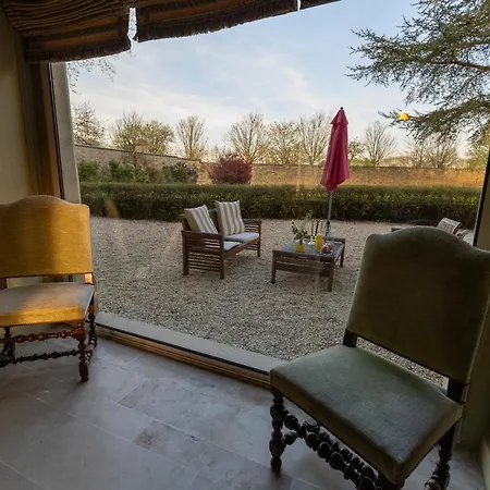 Chateau De Monceaux 5mn De Proche בית נופש *