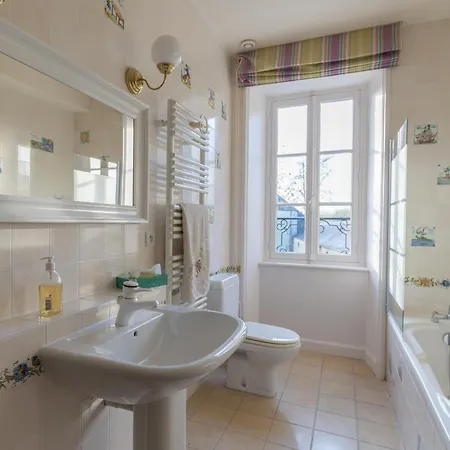 Chateau De Monceaux 5mn De Proche