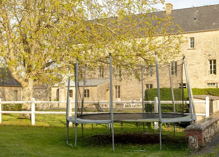 Chateau De Monceaux 5mn De Proche * באיו