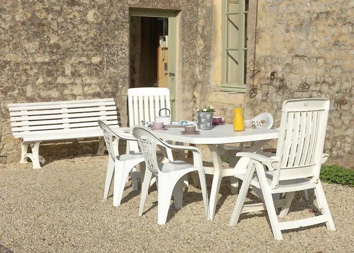 Chateau De Monceaux 5mn De Proche