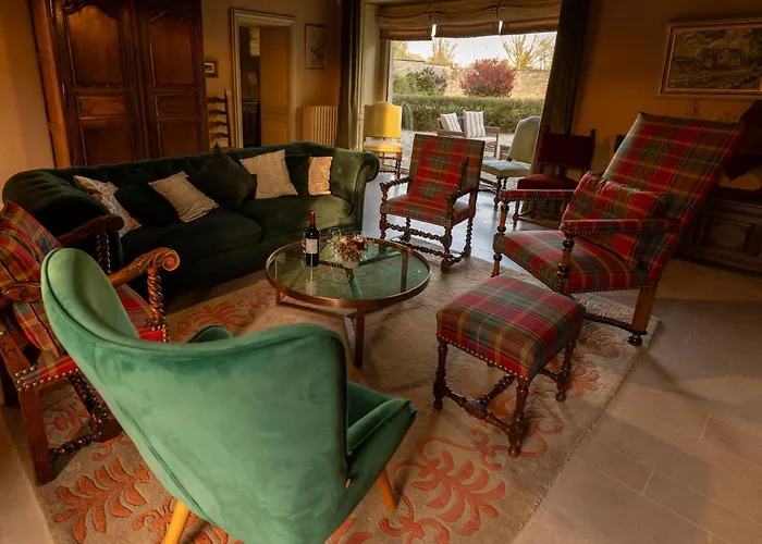 בית נופש Chateau De Monceaux 5mn De Proche באיו