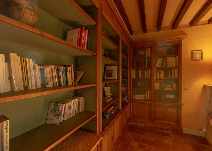 Chateau De Monceaux 5mn De Proche