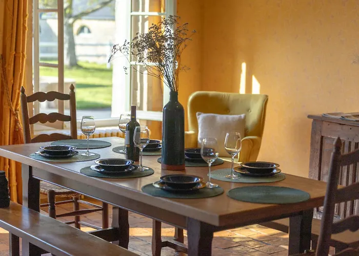 Chateau De Monceaux 5mn De Proche *