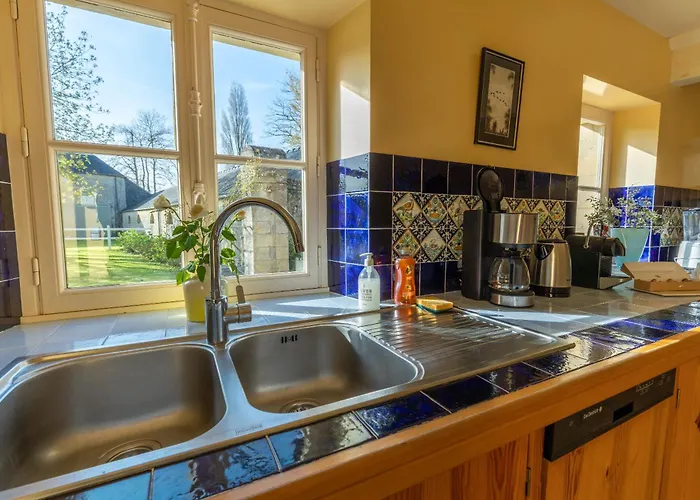 בית נופש Chateau De Monceaux 5mn De Proche *